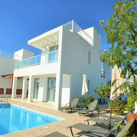 10 Semesterbostad Coral Bay